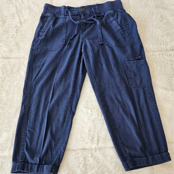 Ladies Navy Blue Capri Cargo Pants Sz Small - Picture 1 of 7